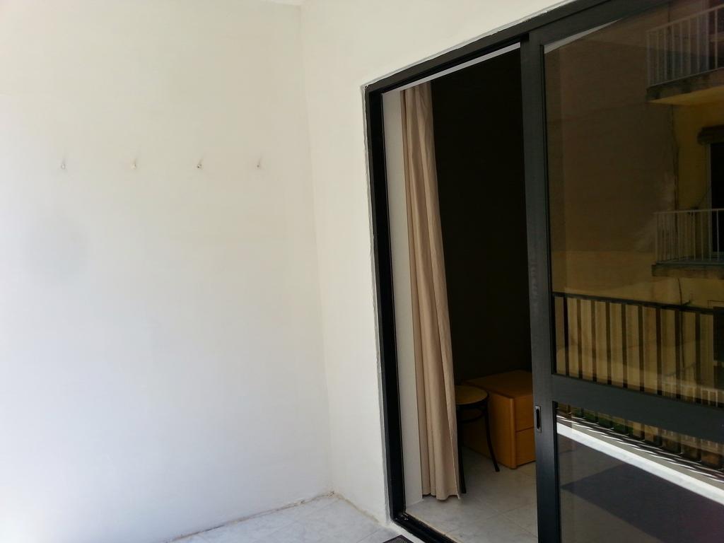 Apartment 14 San Pawl il-Baħar Szoba fotó